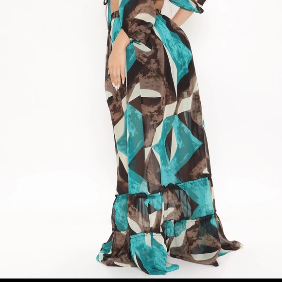 Believe In Us Maxi Skirt Set - Picture 3 of 4